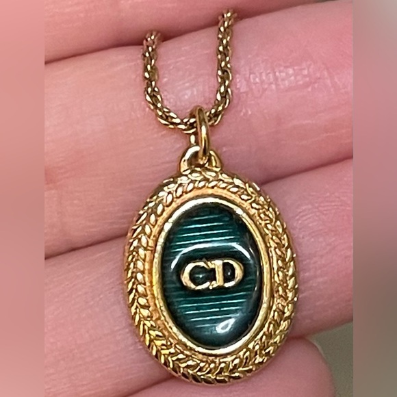 Christian Dior Gold and Green Pendant Necklace - Picture 3 of 7
